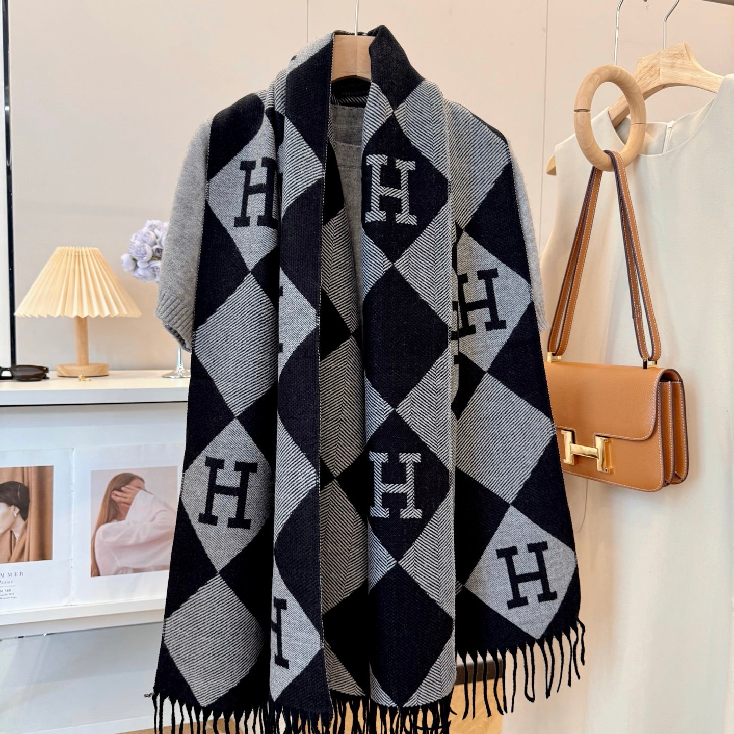 185ZH36WDE Stylish Winter Scarves