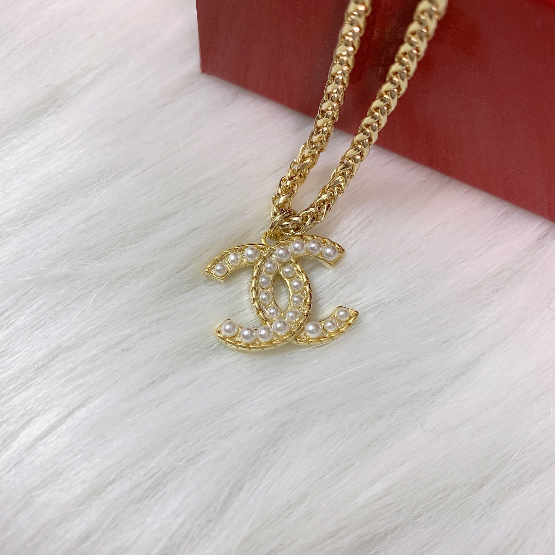 1YC151XDE Stylish Necklaces