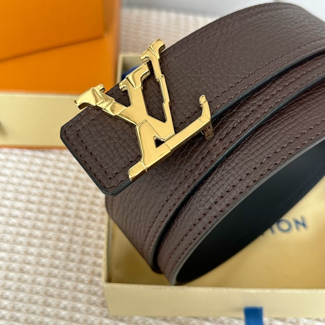 14E137PDE Stylish High quality belt With full package