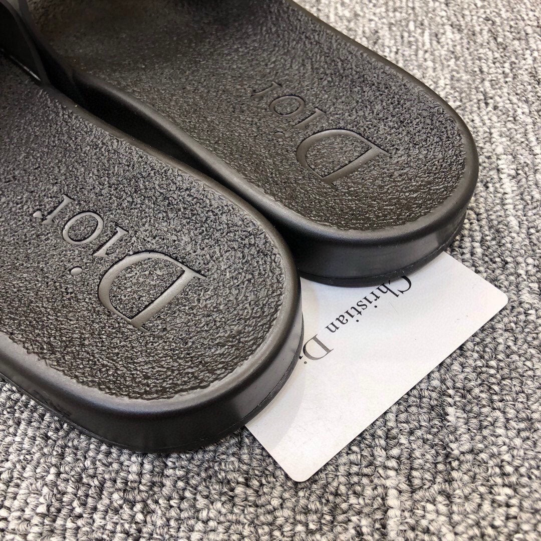 54D51ZDE Stylish slippers