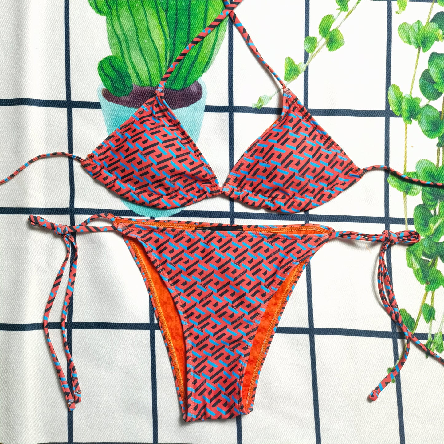 14V58YDE Stylish Bikini swimsuit