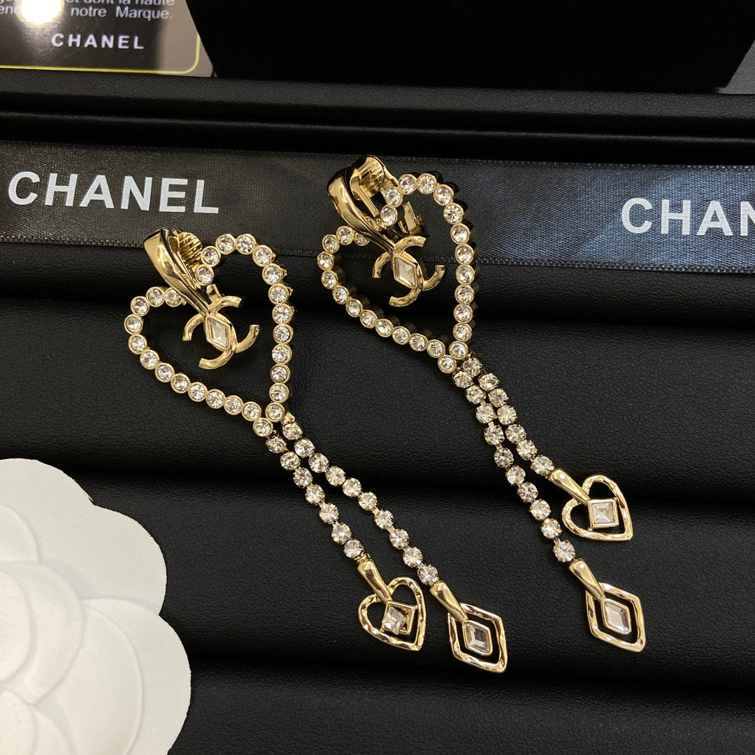 1NC211EDE Stylish Earrings