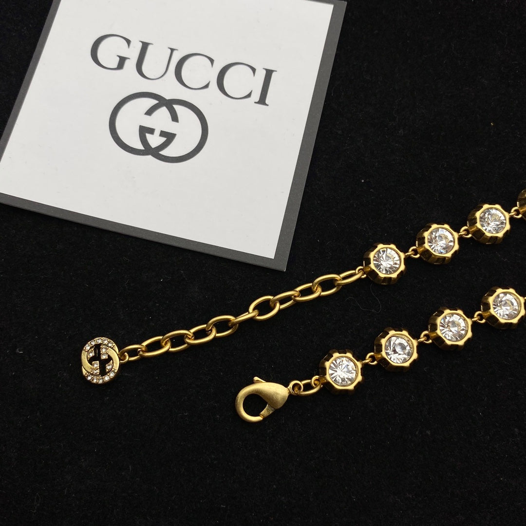 1XB357XDE Stylish Necklaces Bracelets Earrings
