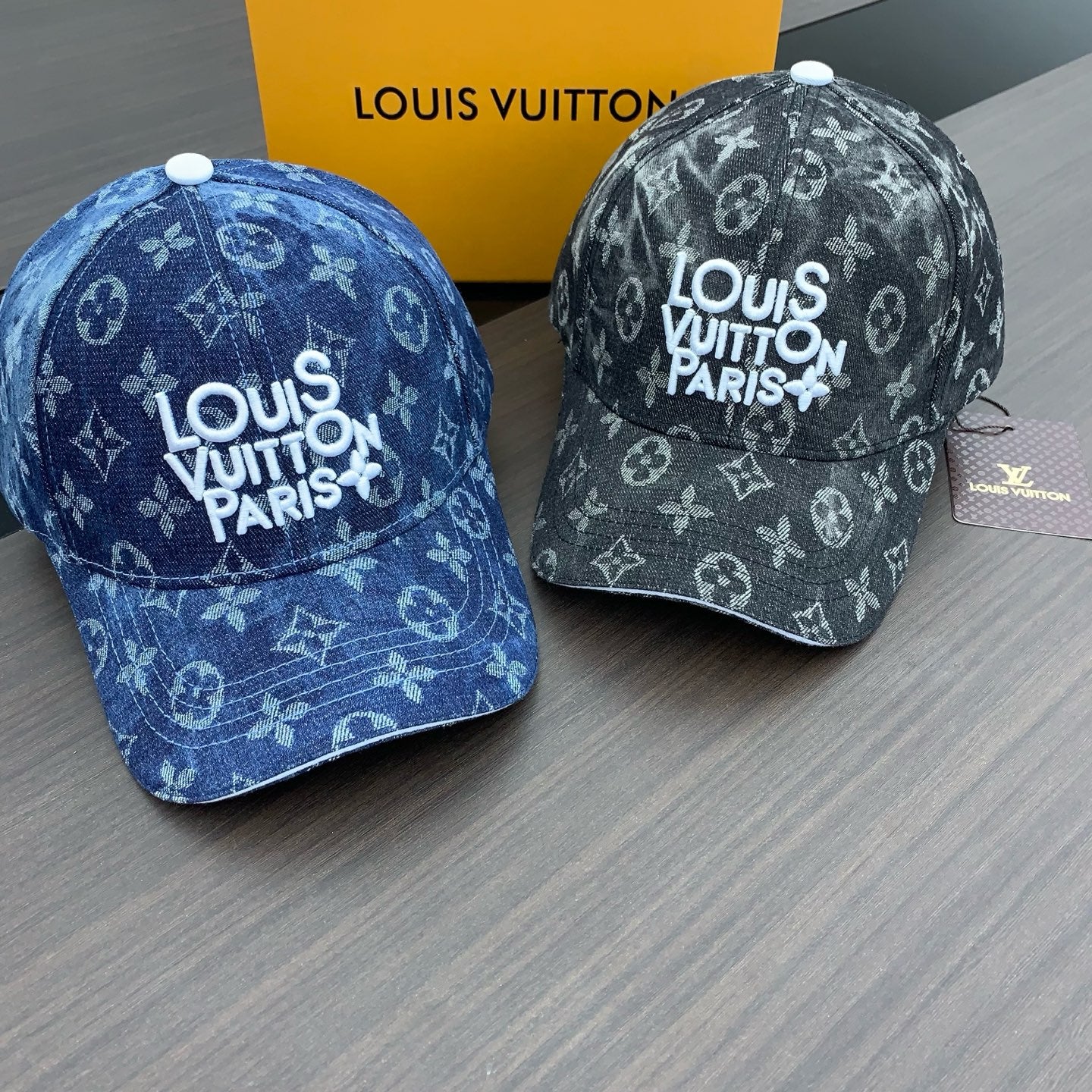 125ZE516MDE Stylish hats