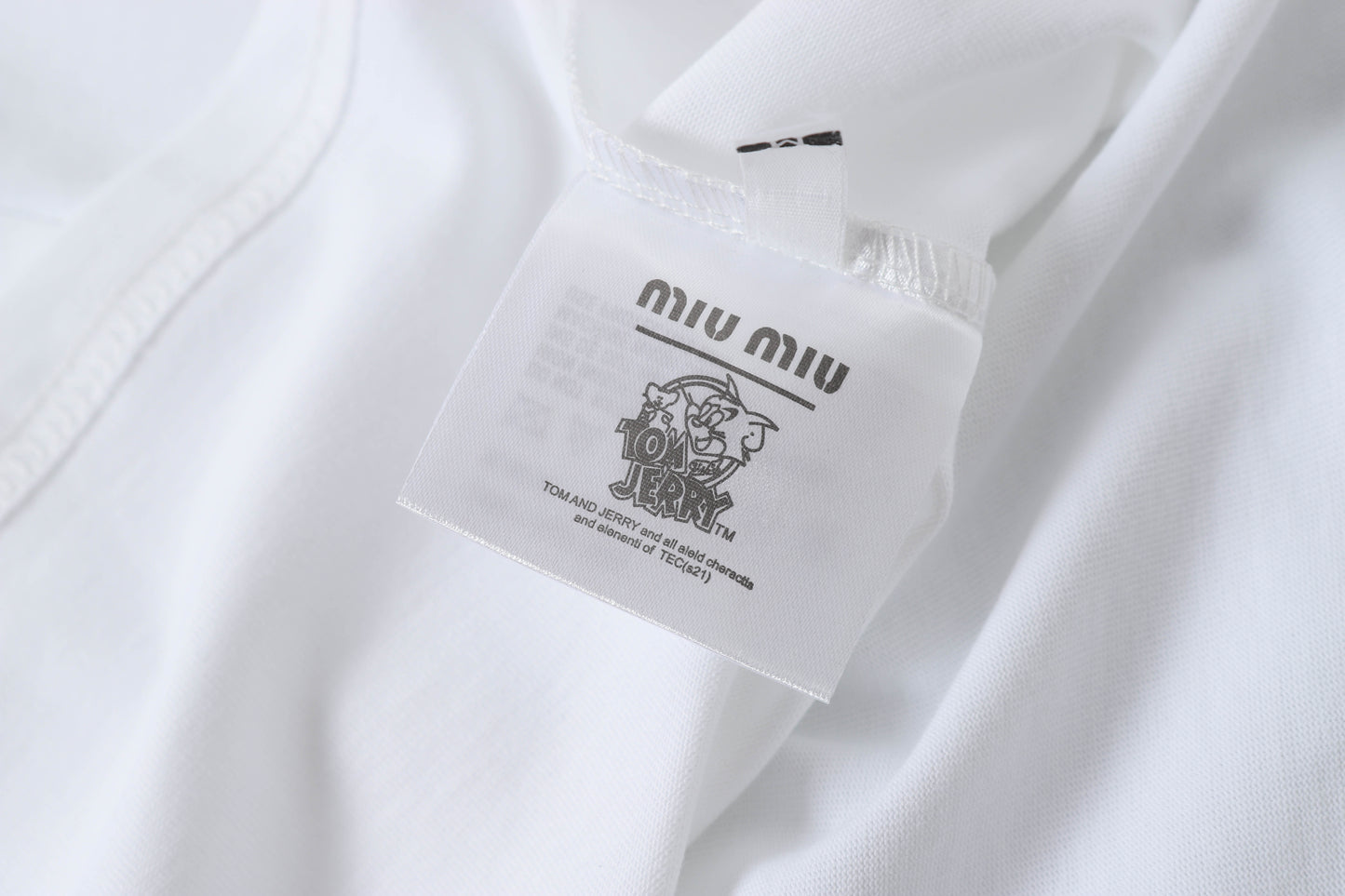145RA186UDE Stylish T-shirt
