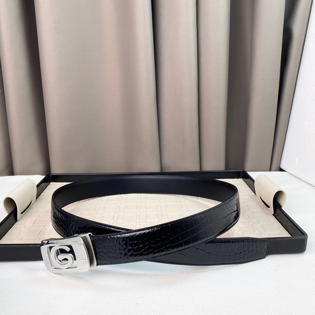 14B112PDE Stylish High quality belt With full package