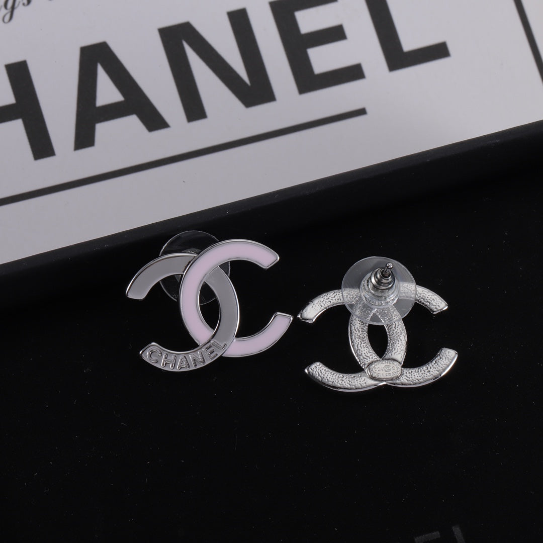 14C1079EDE Stylish Earrings
