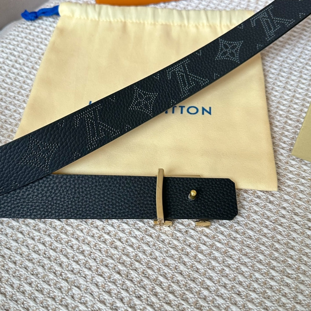 14E19PDE Stylish High quality belt With full package