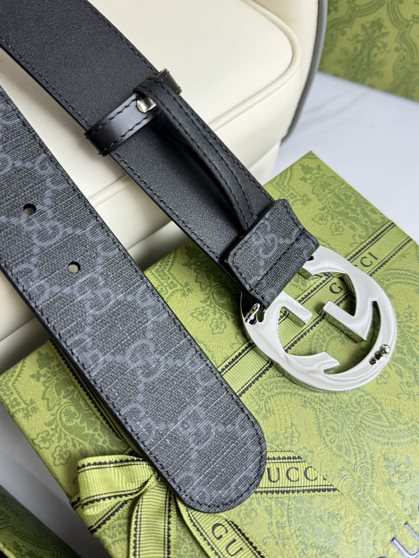 195NB3PDE Stylish high-quality leather belt