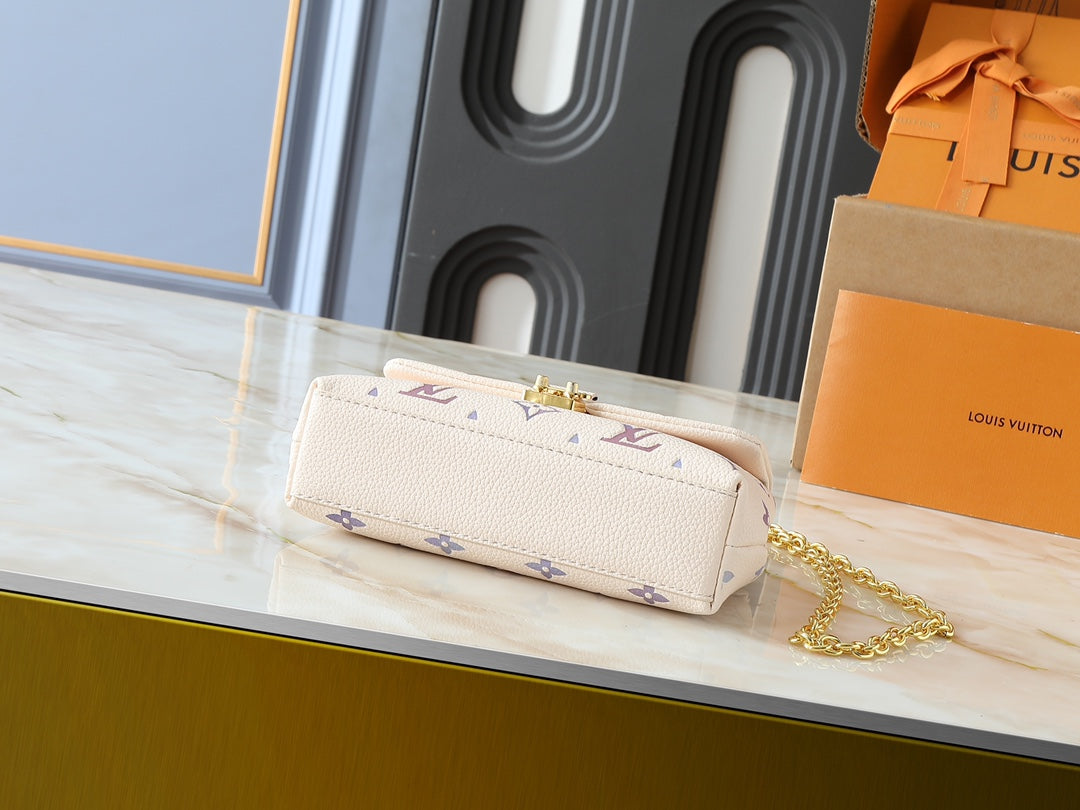 15RE16BDE Stylish leather bag