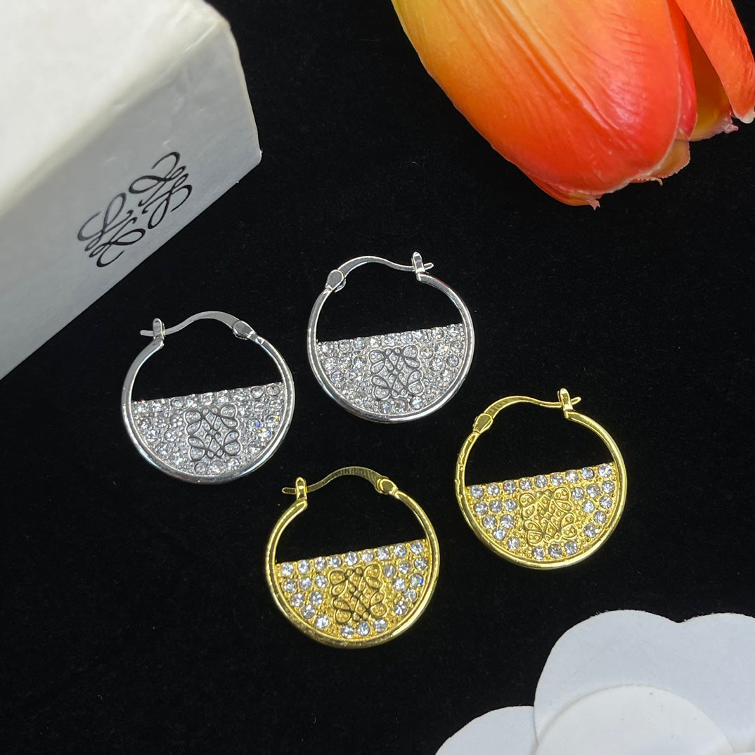 14A757EDE Stylish Earrings
