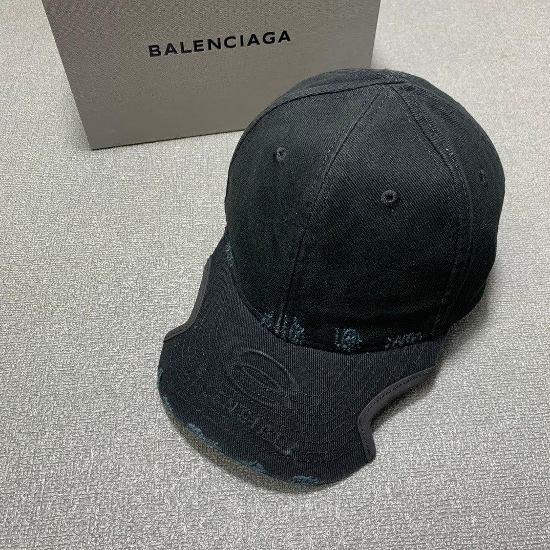 125ZJ497MDE Stylish hats