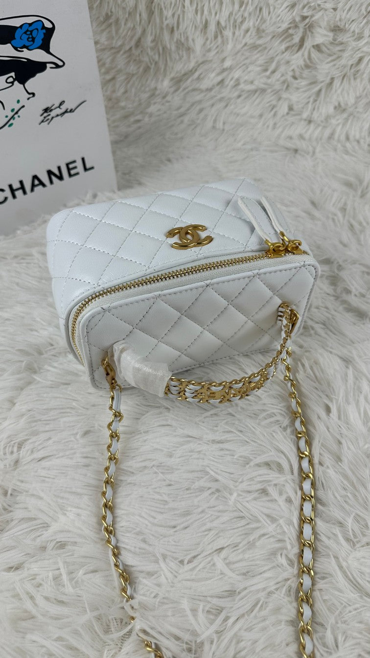 155XC26BDE Stylish leather bag
