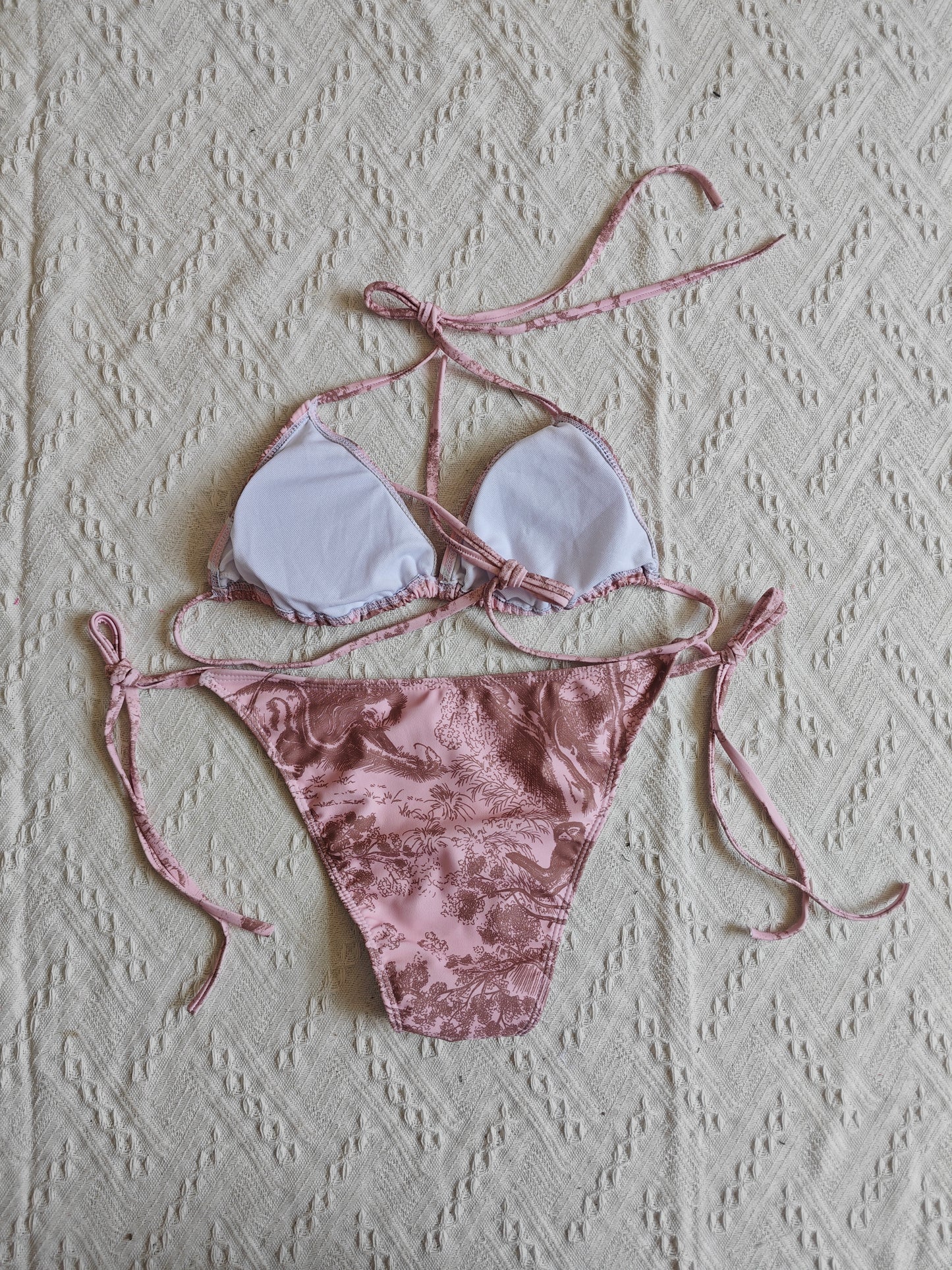 14D2YDE Stylish Bikini swimsuit