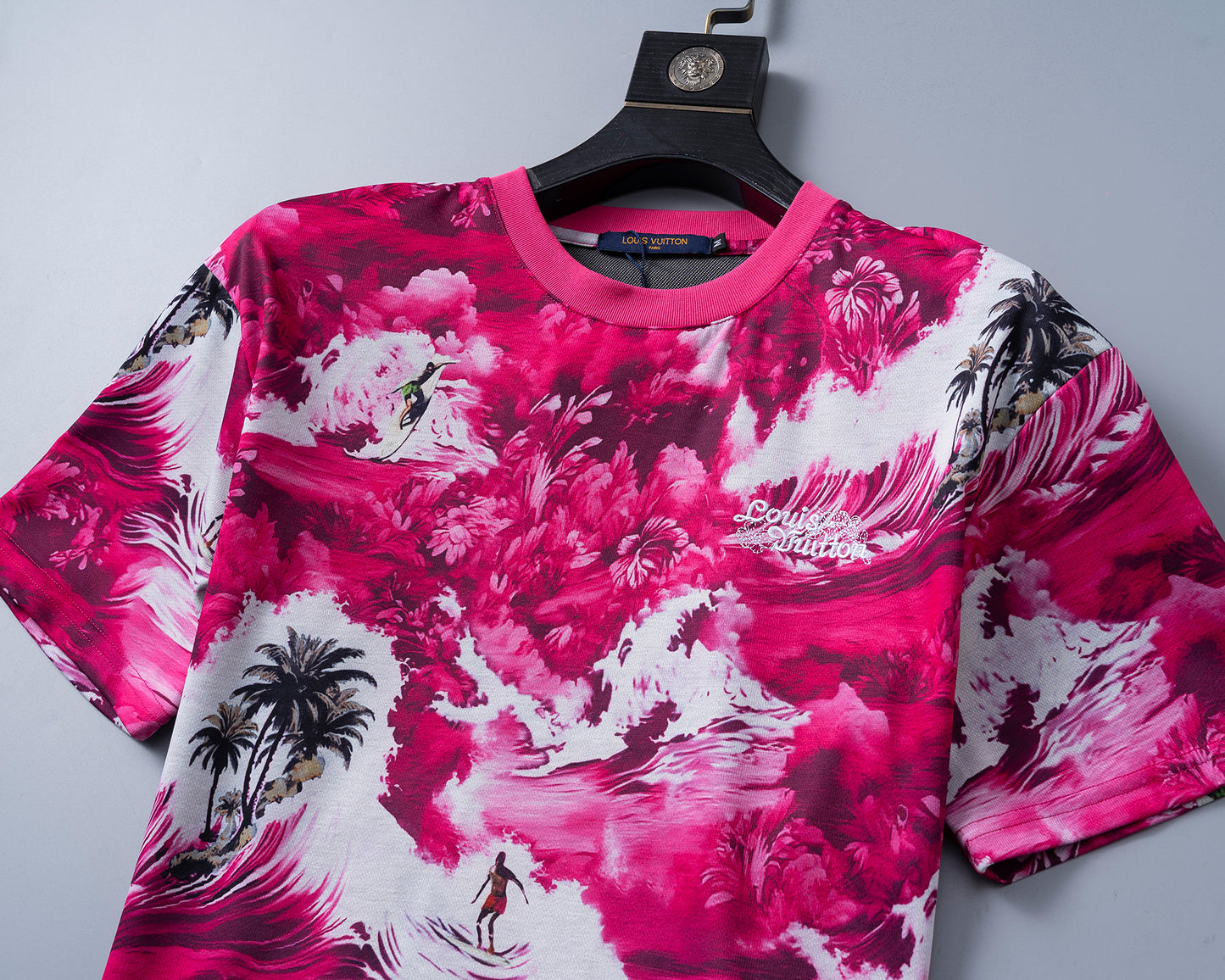 125WE76UDE Stylish T-shirts