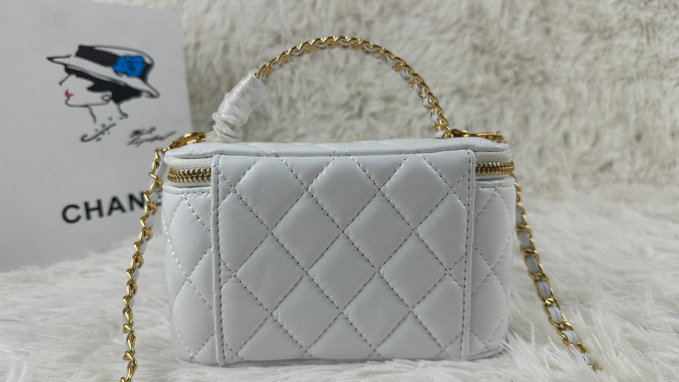 155XC26BDE Stylish leather bag