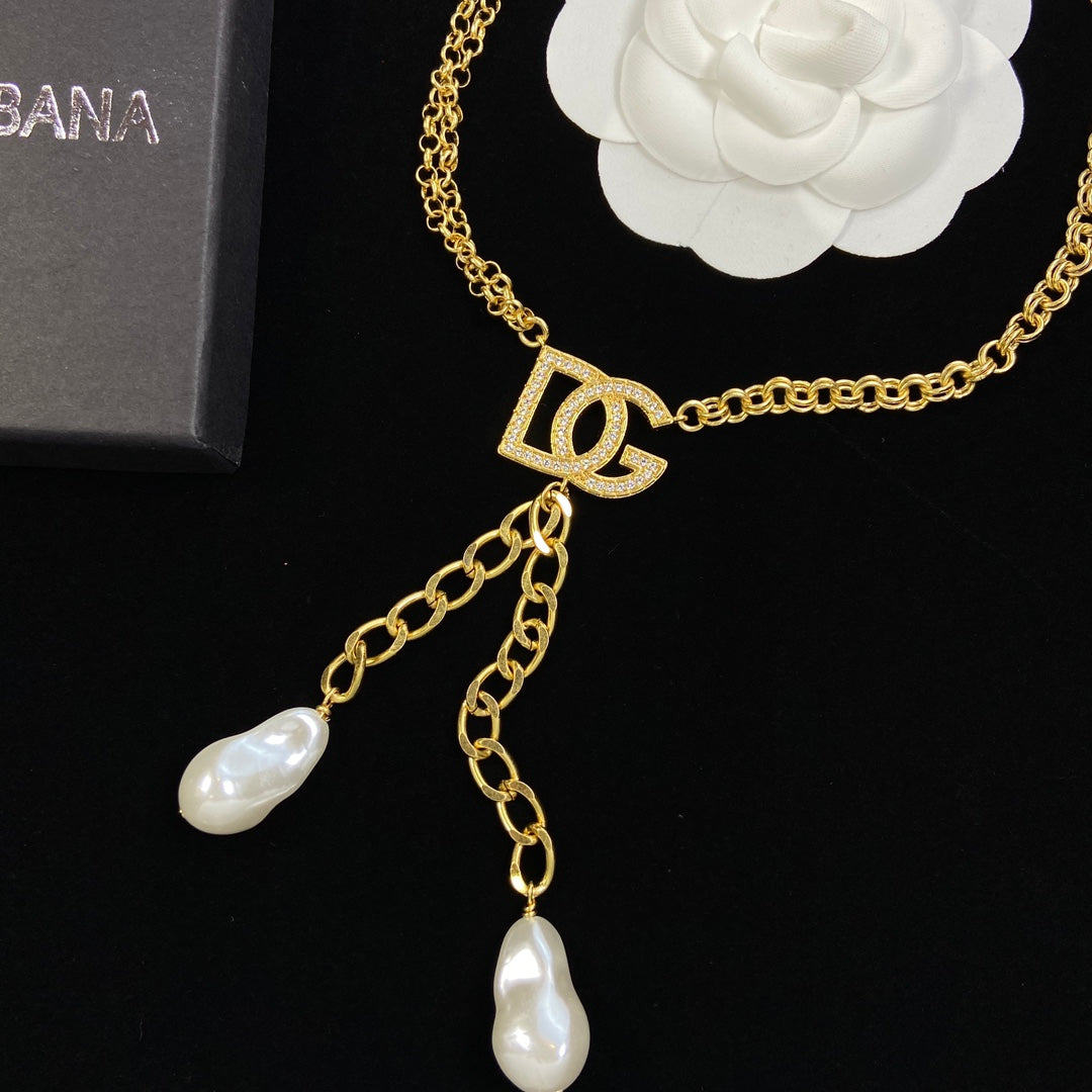15NA4XDE Stylish Necklaces
