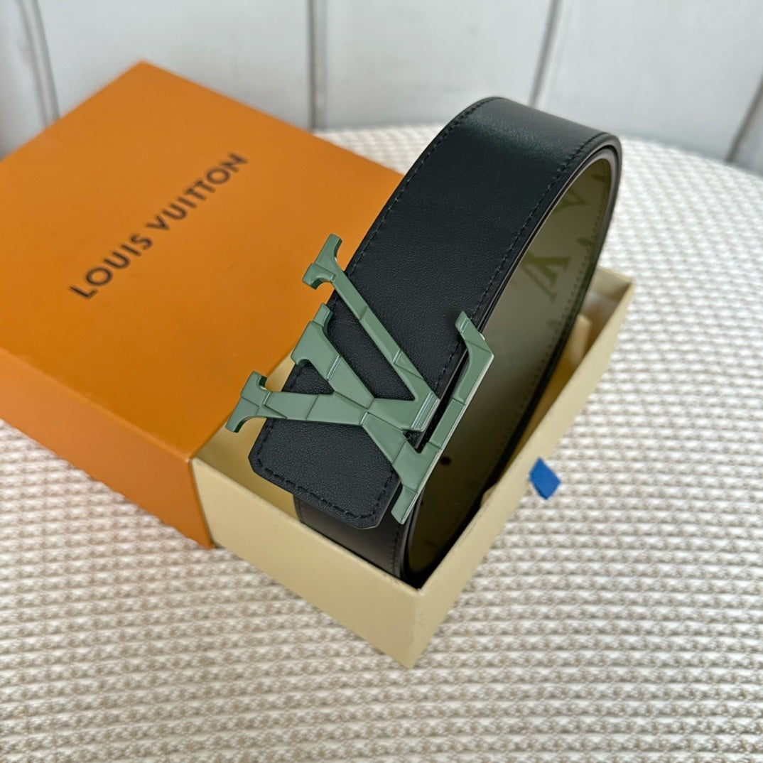 14E150PDE Stylish High quality belt With full package