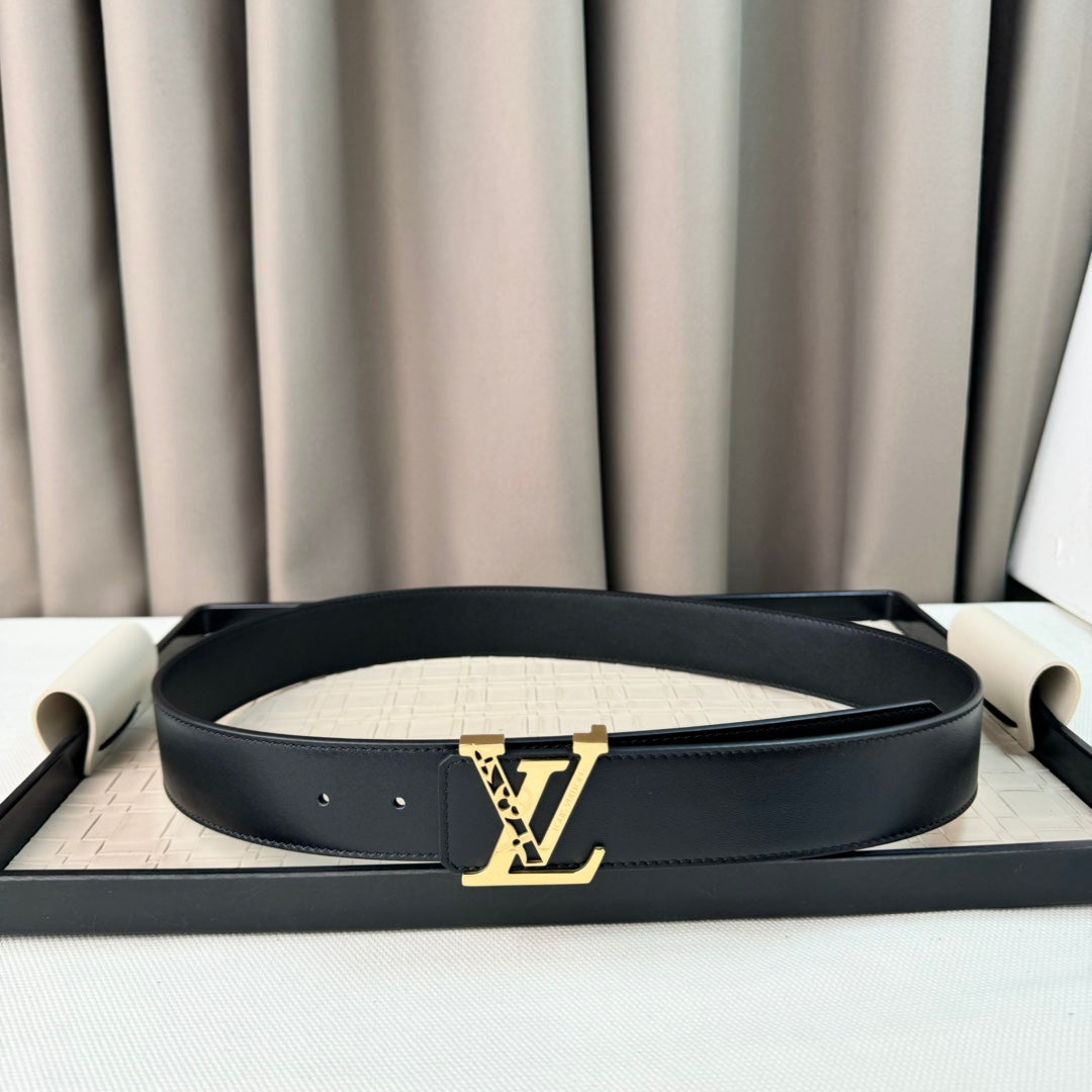 14E26PDE Stylish High quality belt With full package