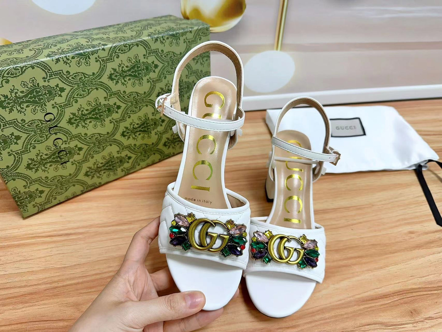 14B183ZDE Stylish High heels Heel height 7cm