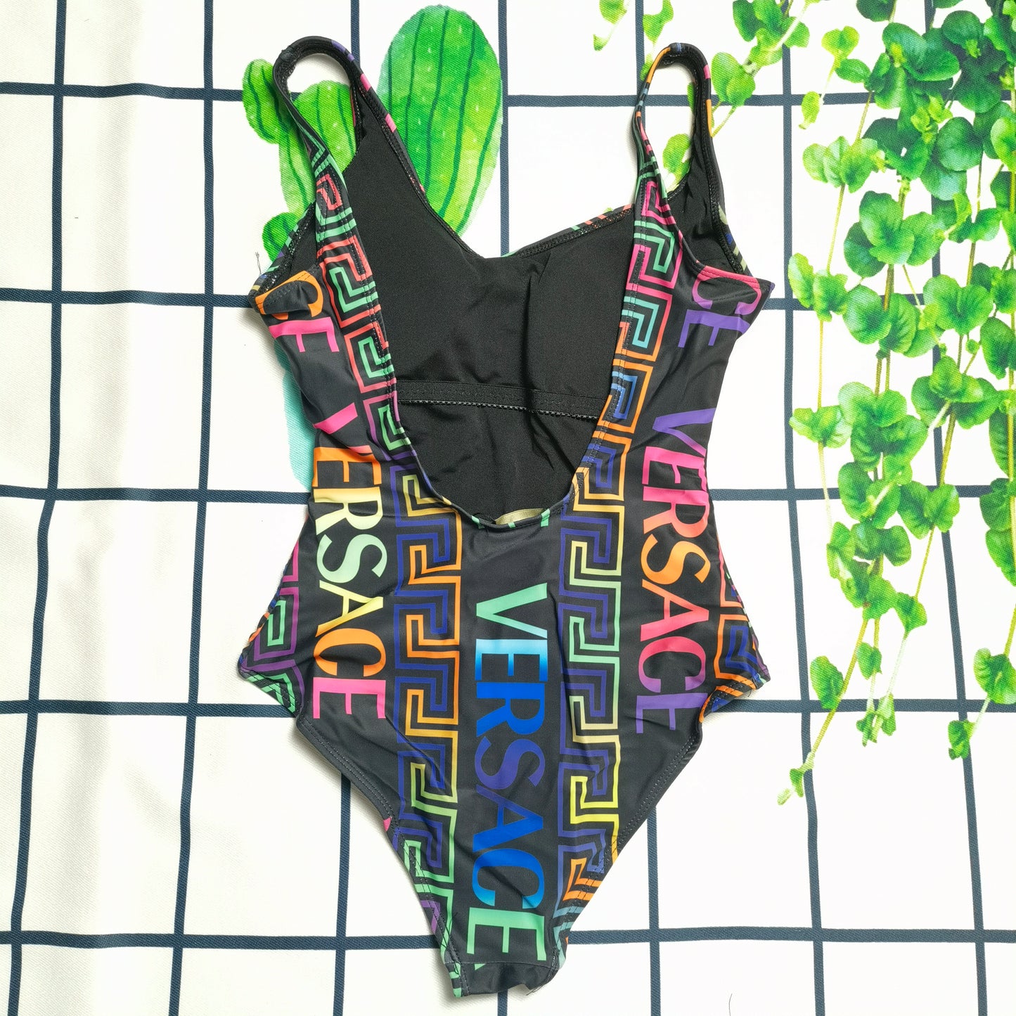 14V186YDE Stylish Bikini swimsuit