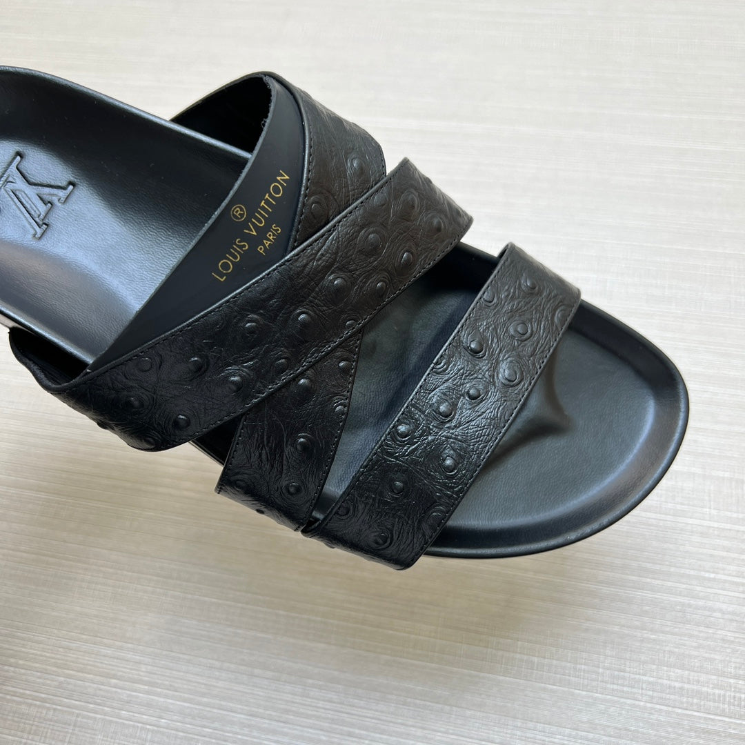 54E89ZDE Stylish slippers