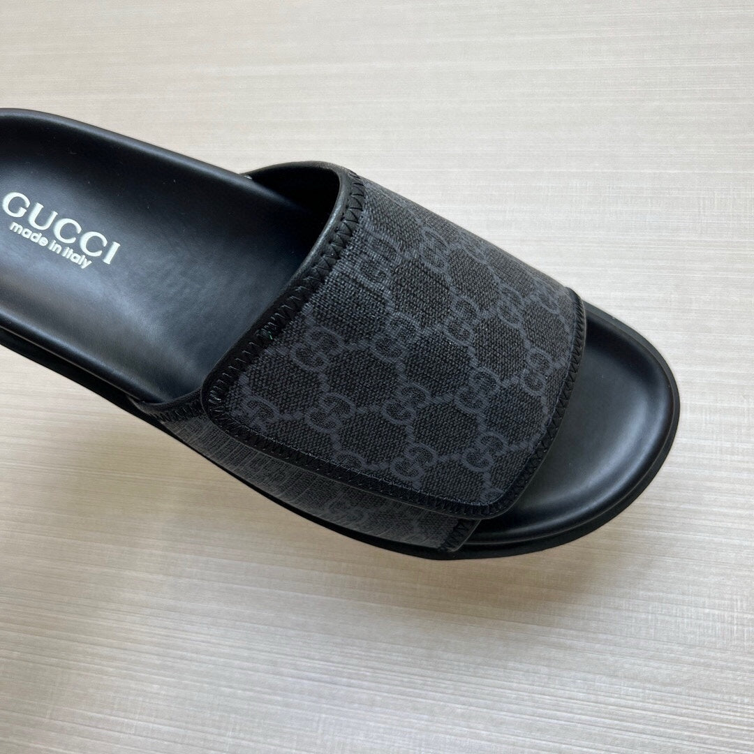 5LB231ZDE Stylish Slippers