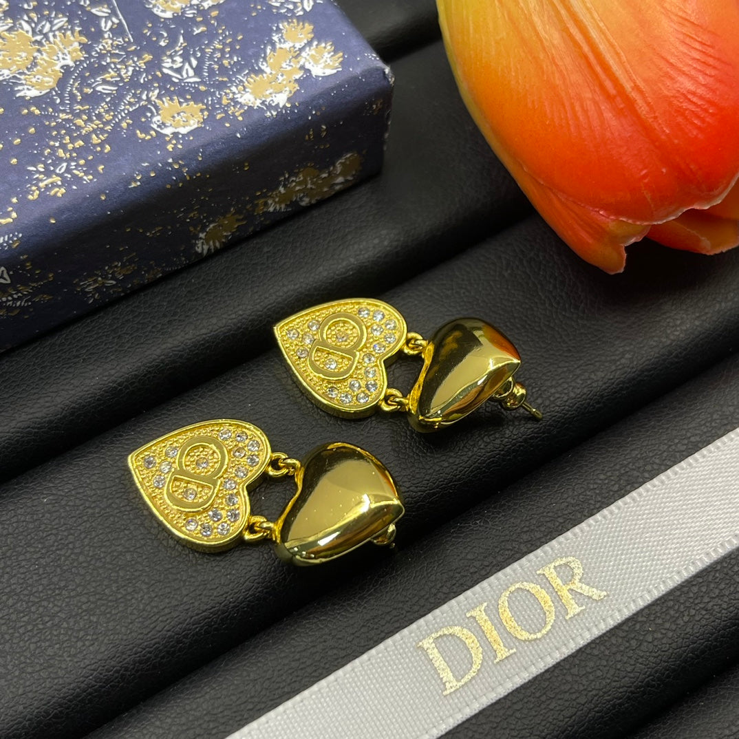 14D773EDE Stylish Earrings