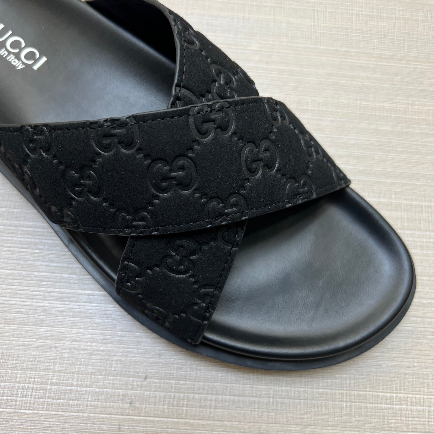 5QB15ZDE Stylish Slippers