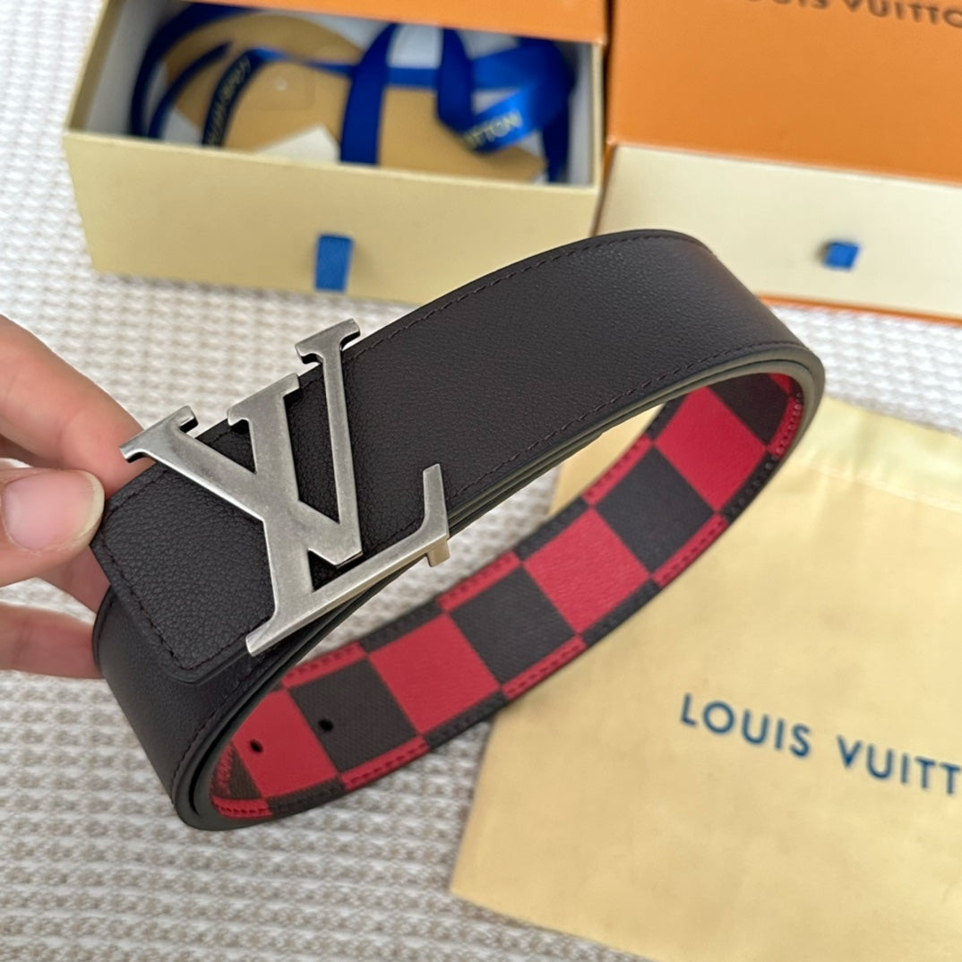 14E149PDE Stylish High quality belt With full package