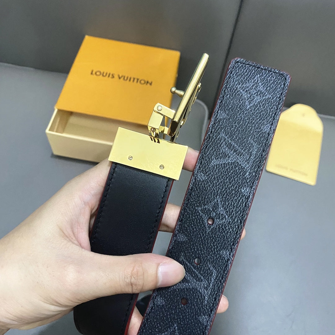 14E142PDE Stylish High quality belt With full package