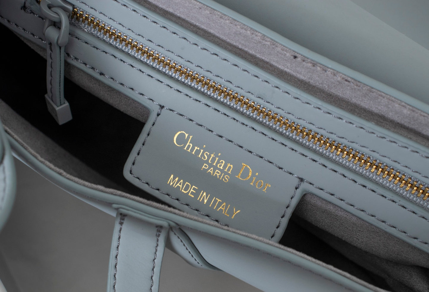 5D10BDE Stylish leather bag