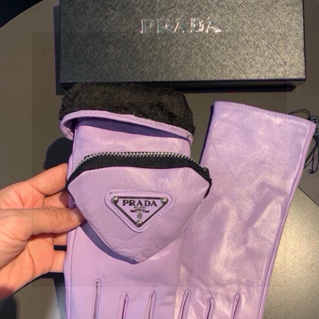 14PD46SDE Stylish sheepskin gloves