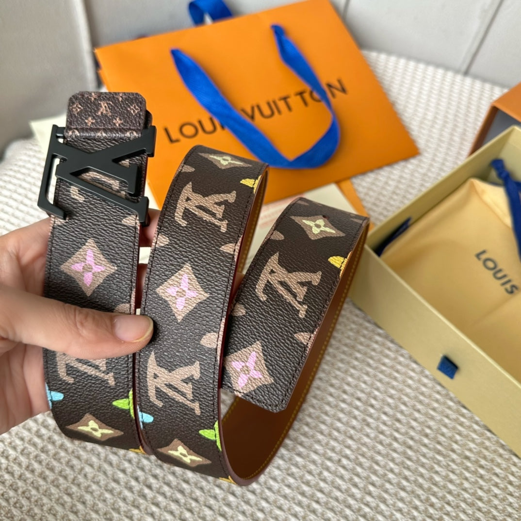 14E47PDE Stylish High quality belt With full package