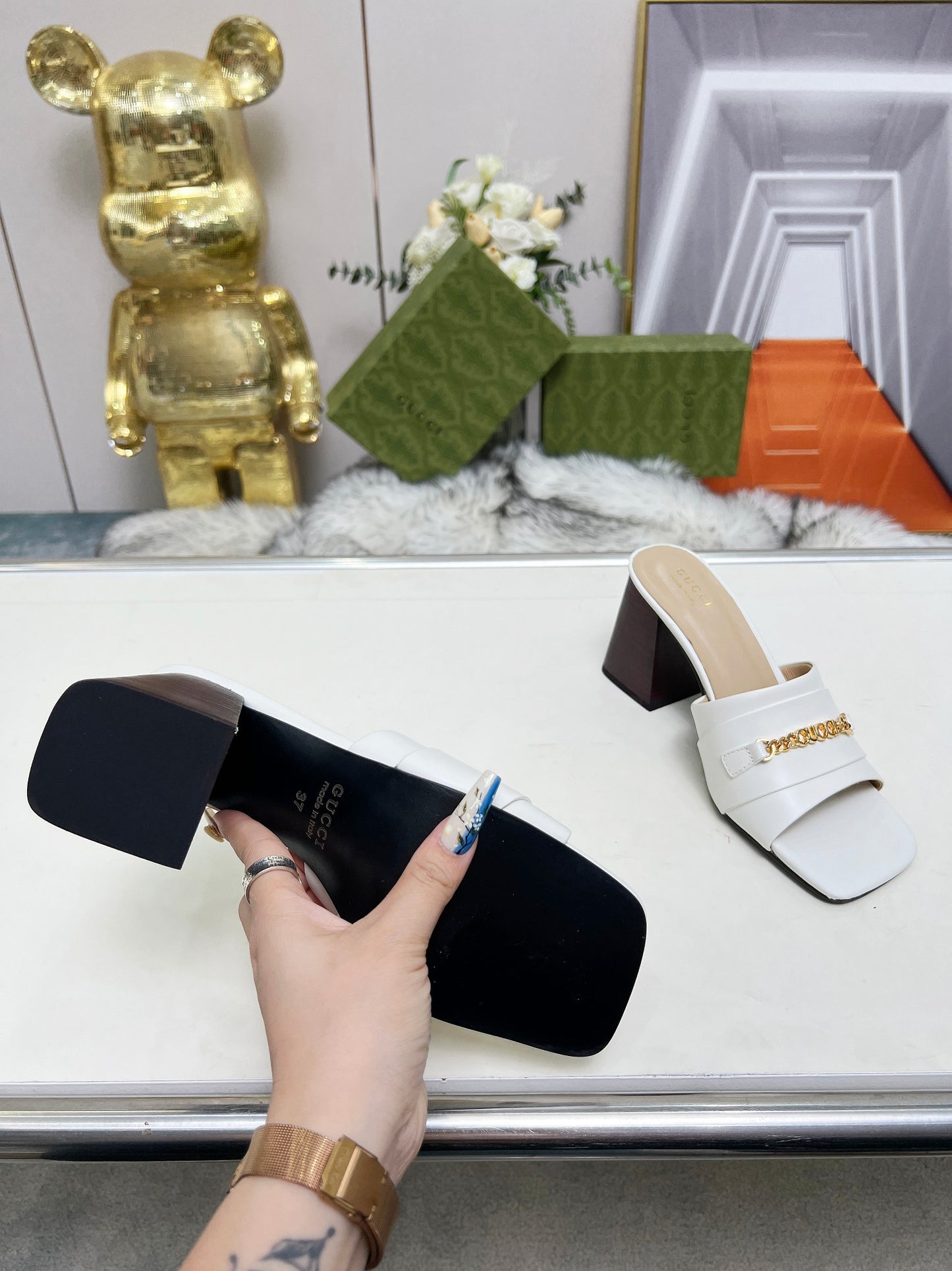 275NB11ZDE Stylish leather High heels