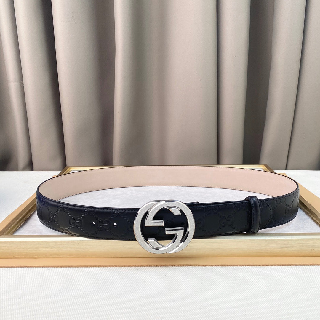 14B103PDE Stylish High quality belt With full package