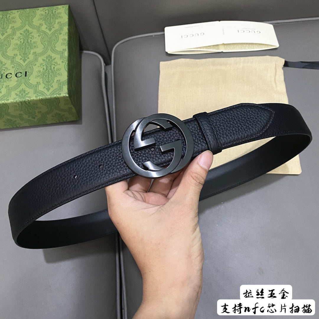 14B22PDE Stylish High quality belt With full package