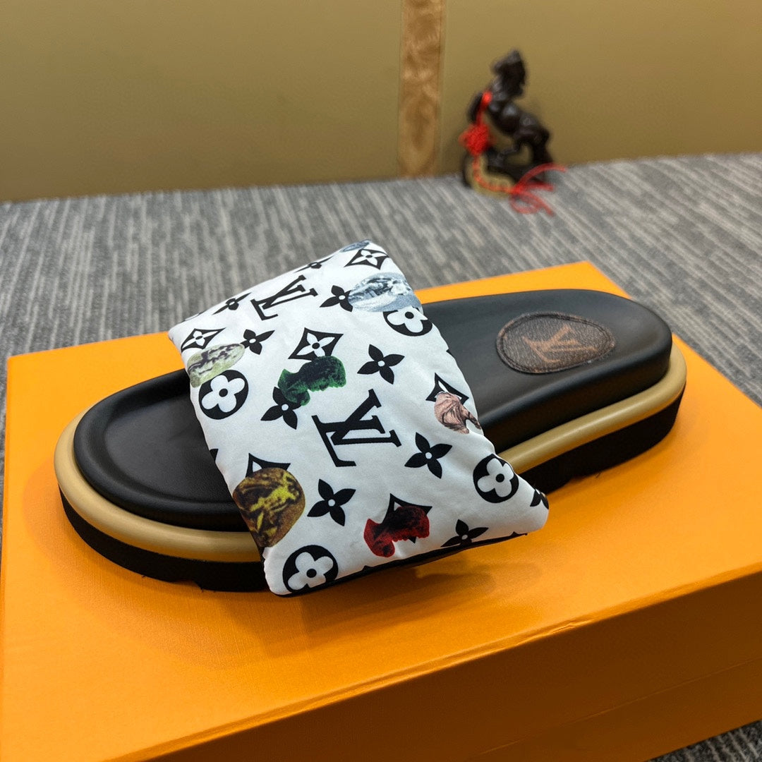 5XF120ZDE Stylish leather quality Slippers