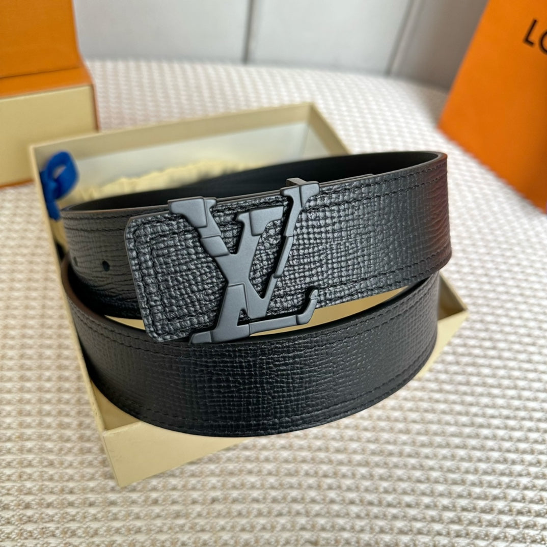 14E137PDE Stylish High quality belt With full package