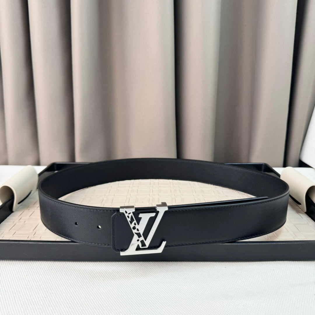 14E26PDE Stylish High quality belt With full package