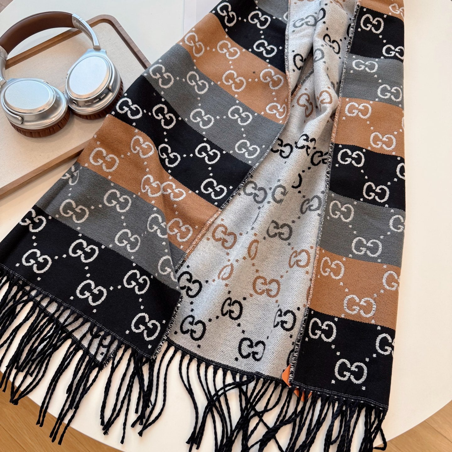 175RB41WDE Stylish Winter Scarves