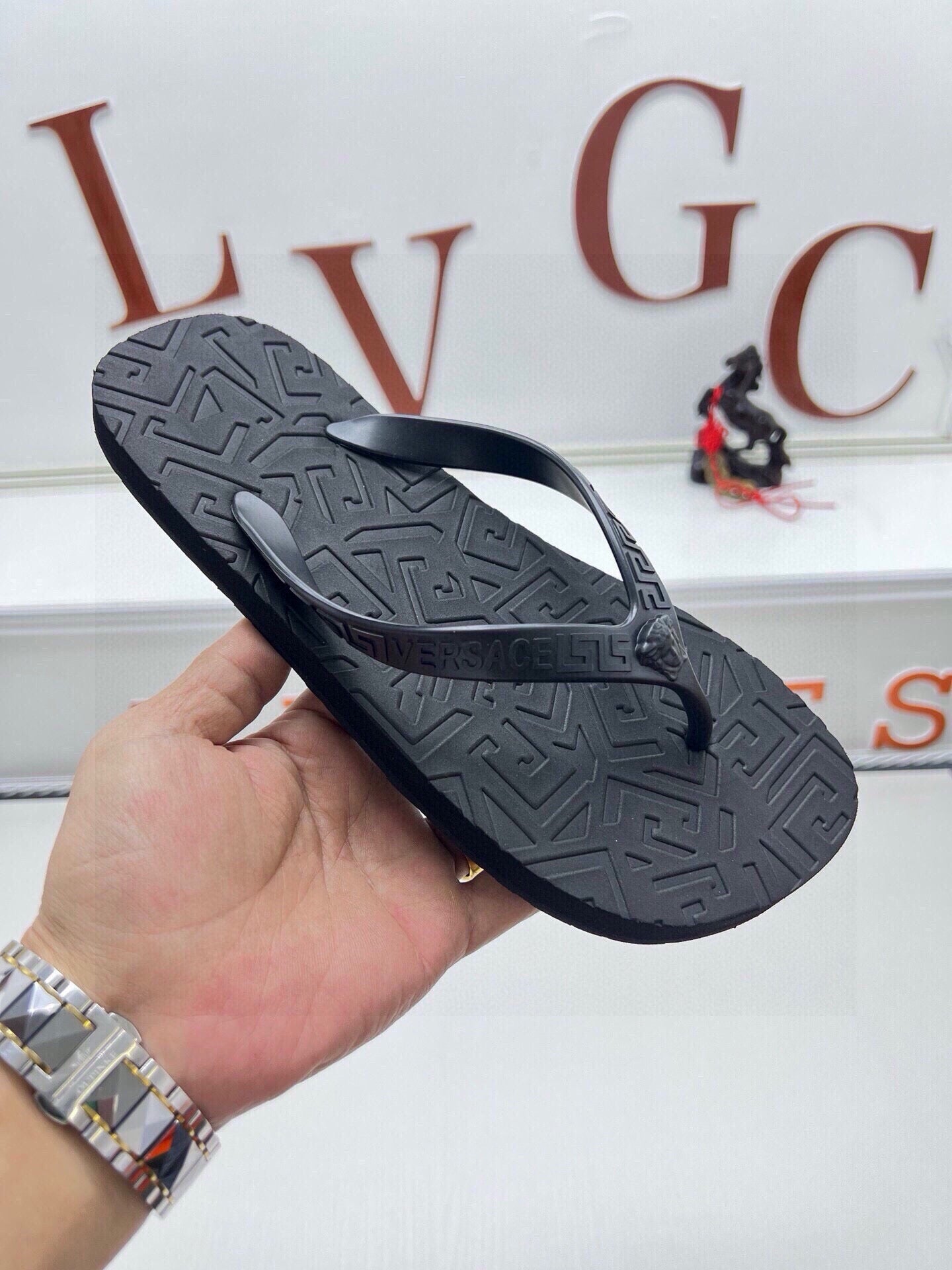 535ZV295ZDE Stylish Slippers