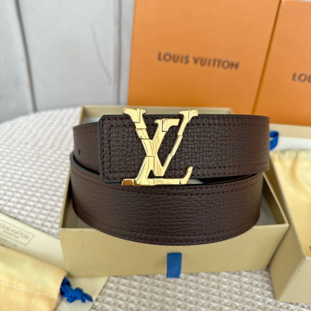 14E137PDE Stylish High quality belt With full package