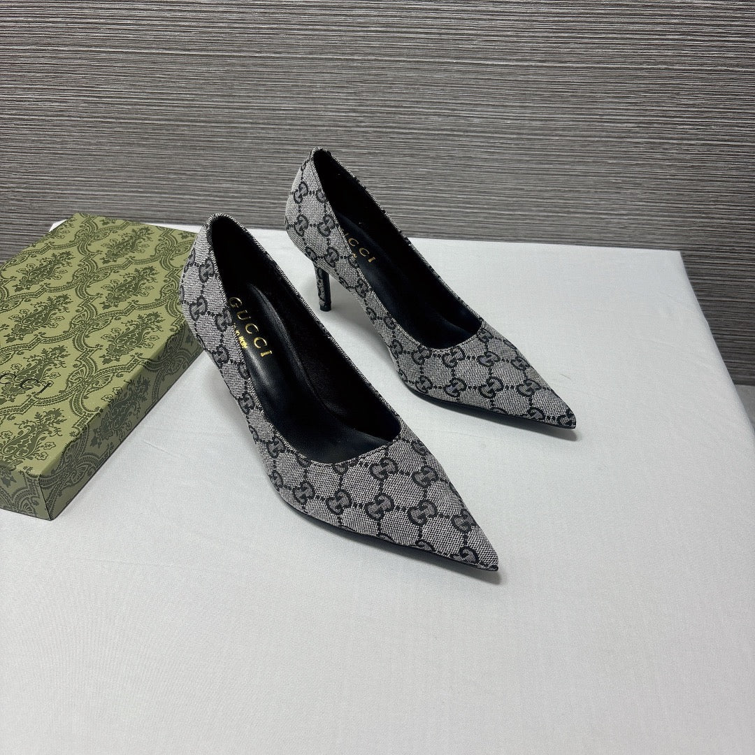 1LB21ZDE Stylish High heels (Heel height 8cm )