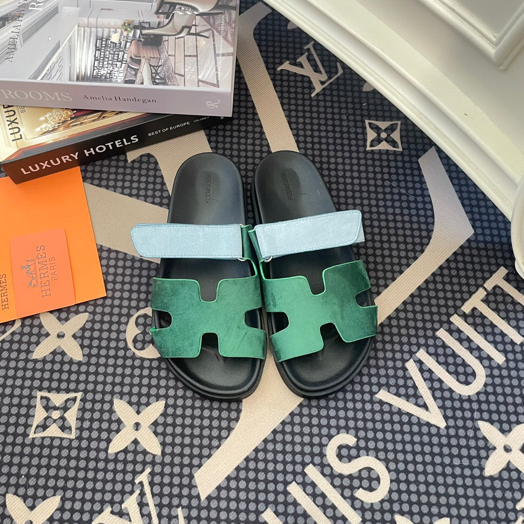 14H2ZDE Stylish sandals
