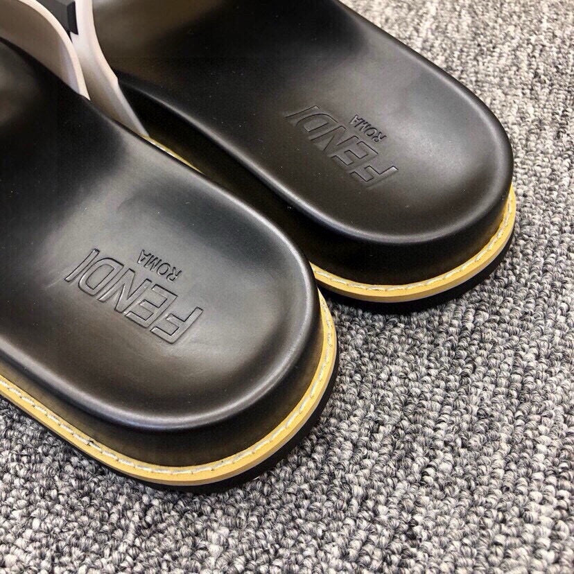 535ZF288ZDE Stylish Slippers