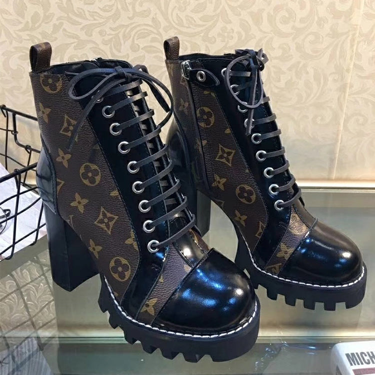 2E05ZDE Stylish Boots