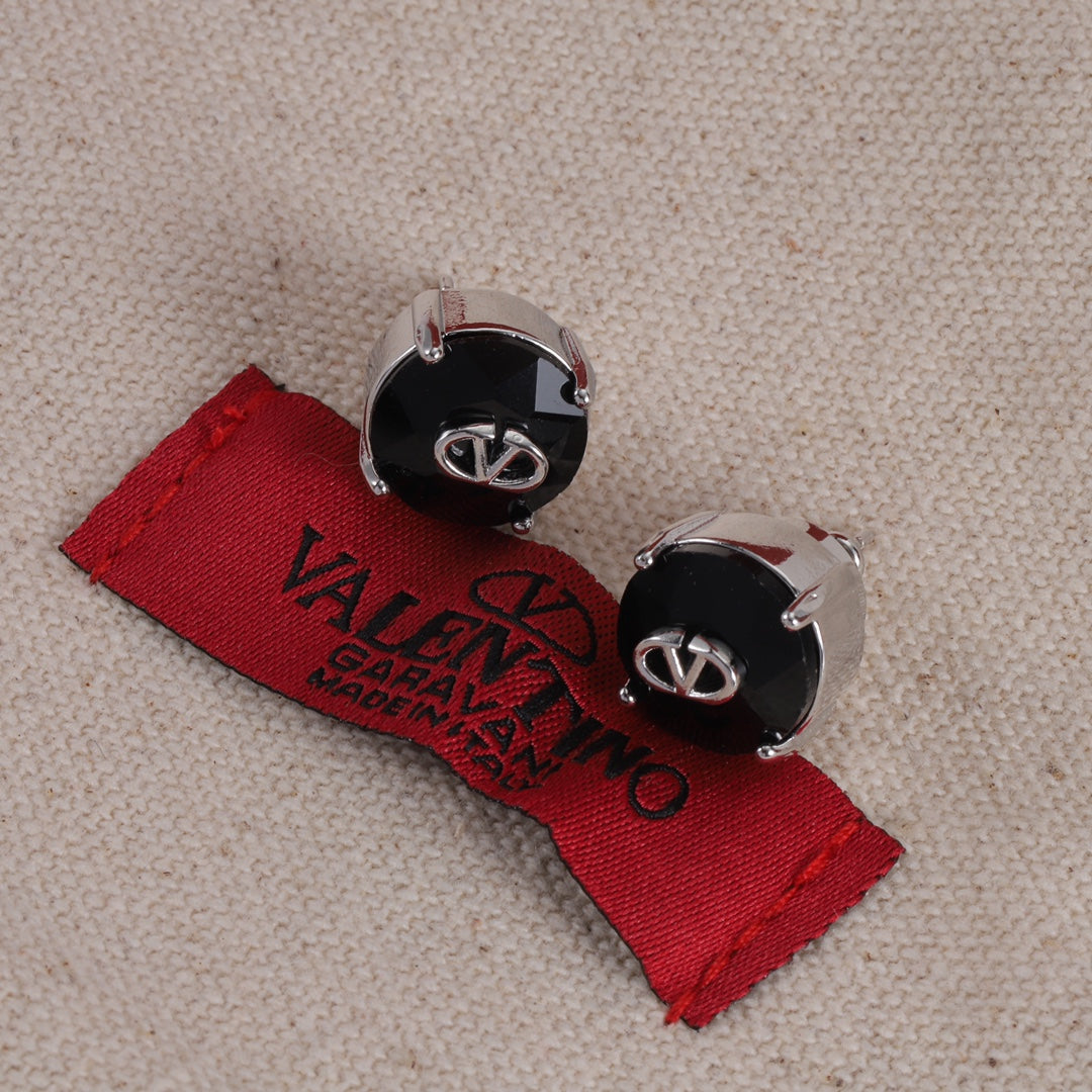 14VL577XDE Stylish Earrings Rings Bracelets Necklaces