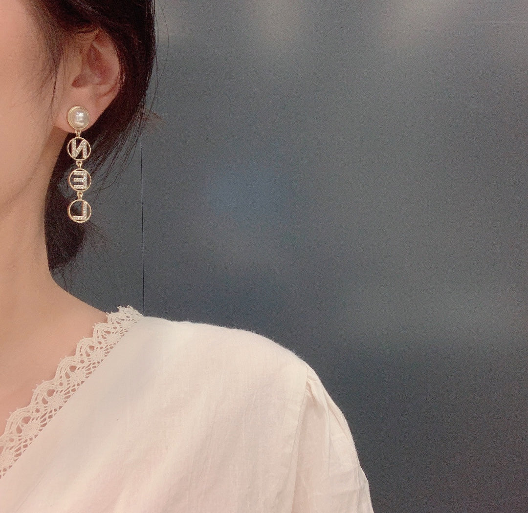 1YC236EDE Stylish Earrings