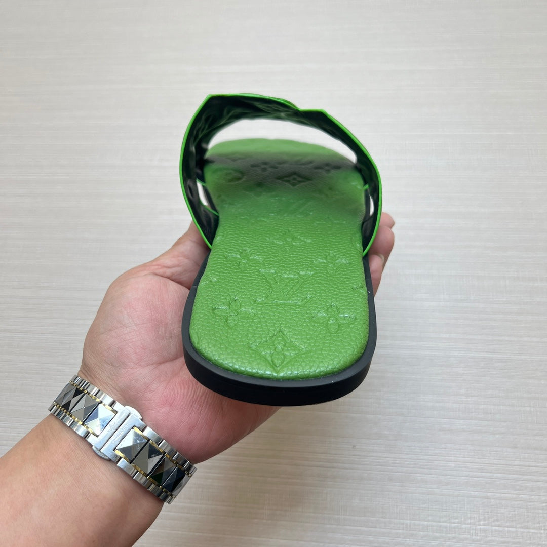 54E34ZDE Stylish slippers